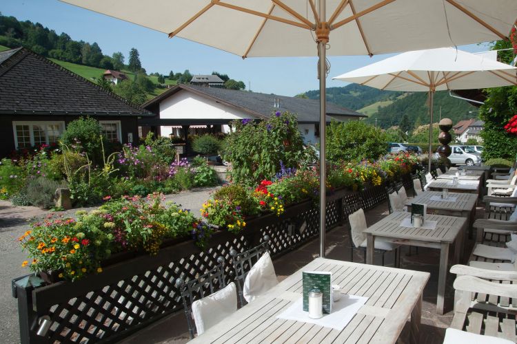 Romantik Hotel Spielweg Charming Hotel In Black Forest Chateauxhotels Co Uk