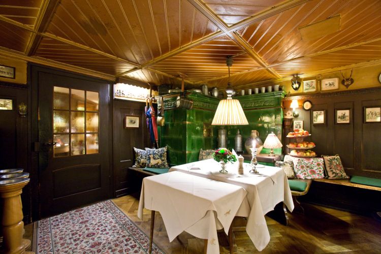 Romantik Hotel Spielweg Charming Hotel In Black Forest Chateauxhotels Co Uk